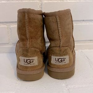 Toddler UGG boots size 7